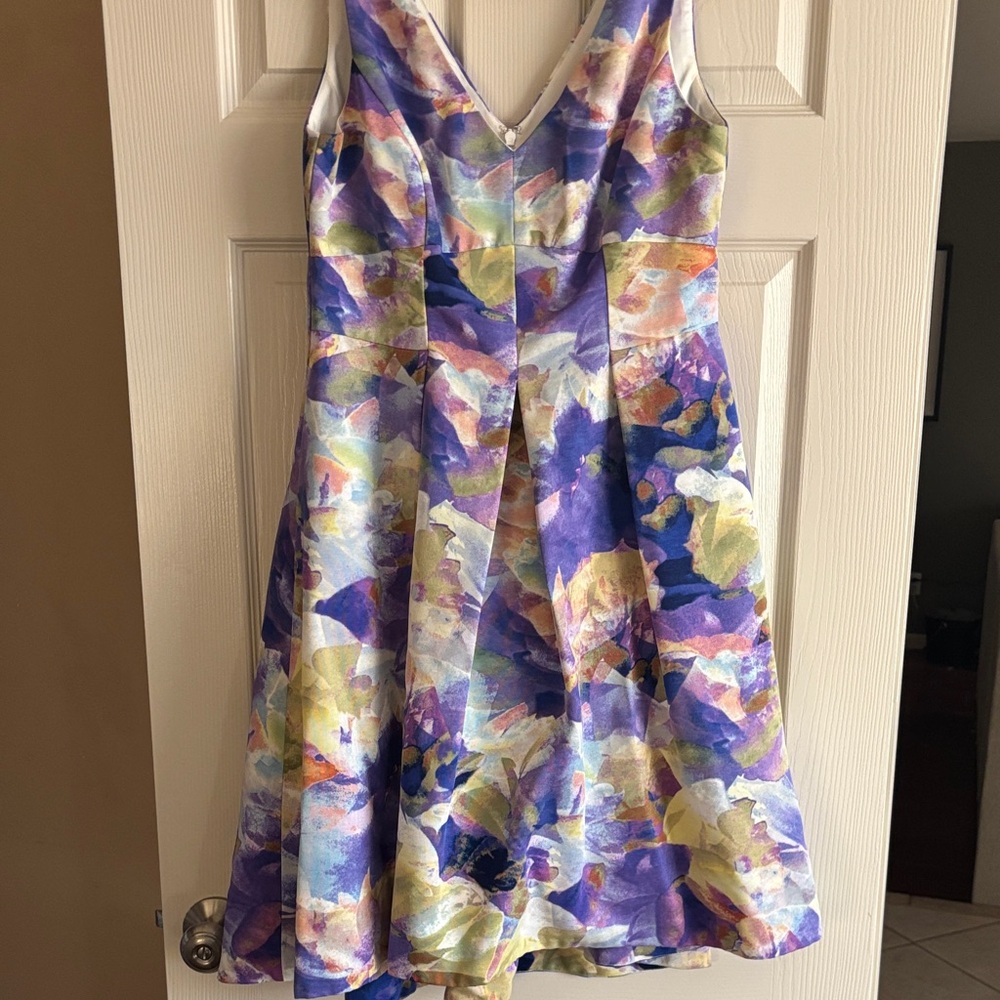 Maggy London Elegant White and Purple Dress